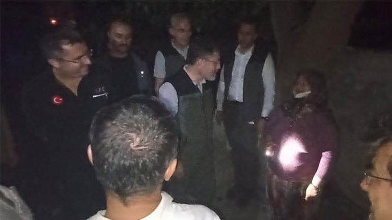 Son dakika... Çanakkalede orman yangını: Bakan Yumaklı son durumu açıkladı... Yangının başlama görüntüsü ortaya çıktı