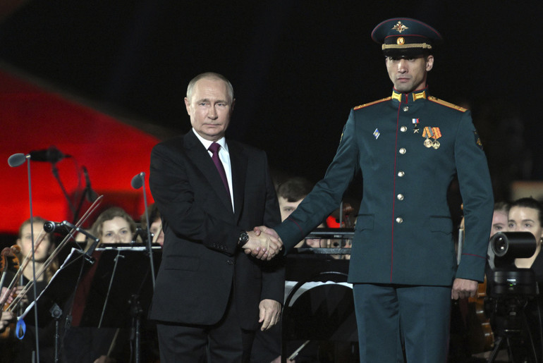 Dünyayı ayağa kaldıran uçak kazası sonrası Putinden ilk adım geldi... Görüntüler viral oldu