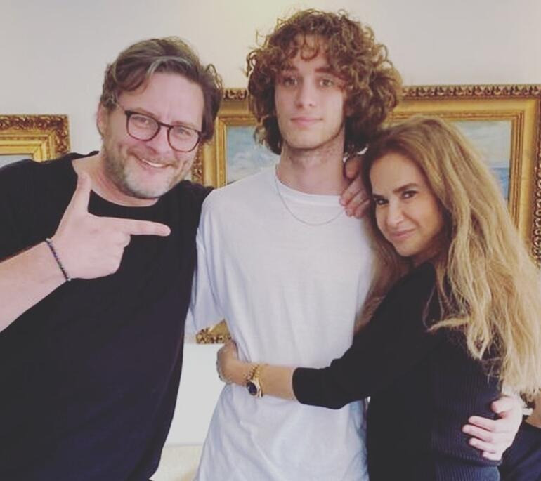 Türkiye güzeli annenin gurur paylaşımı: Güzel kızım ne ara bu kadar büyüdün sen