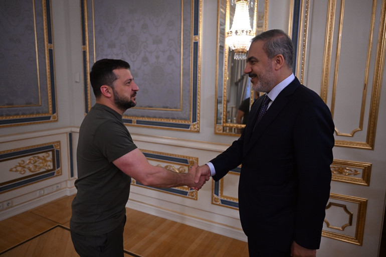 Bakan Fidan, Zelenski ile görüştü
