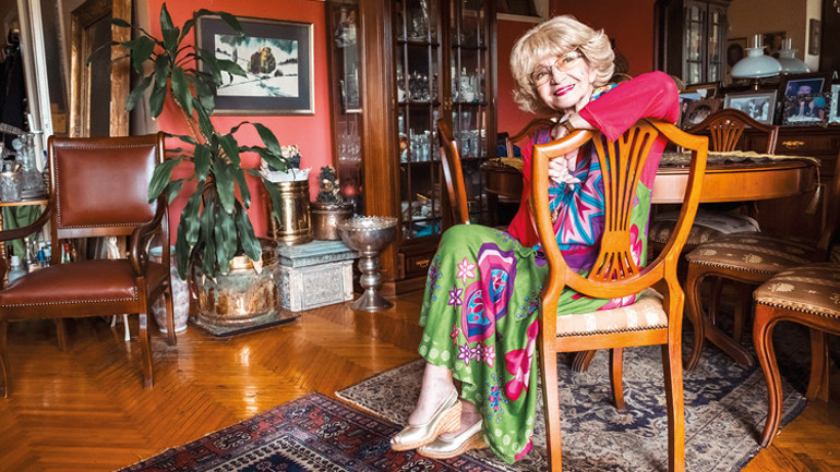 Seyirciyle göz göze 59 sene