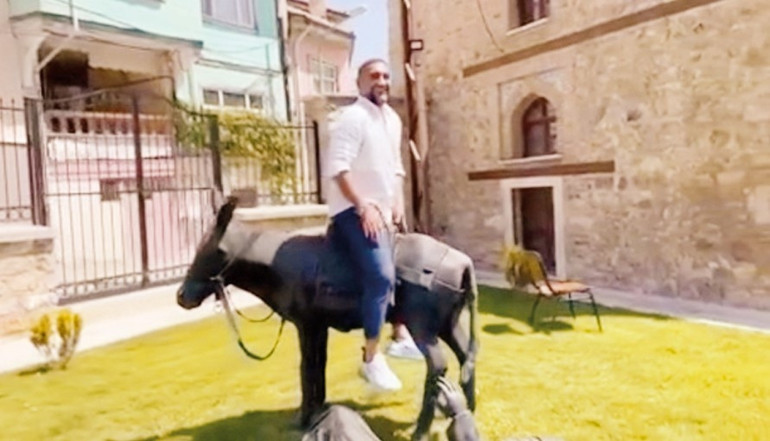 Cengiz Ünder’in Influencer aşkı