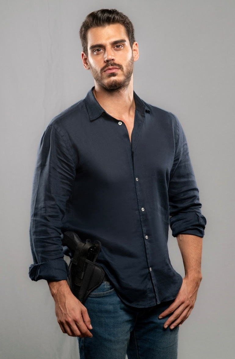 Ekip tamam… Başlıyoruz Arka Sokaklar, büyüyen kadrosu ile bu sezonda çok izlenecek…