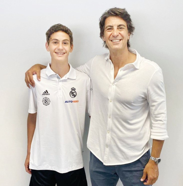 Özge Gürel Venedik’te göz kamaştıracak