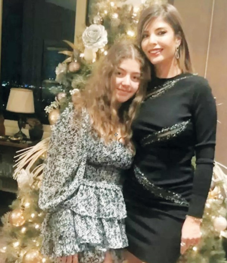 Özge Gürel Venedik’te göz kamaştıracak