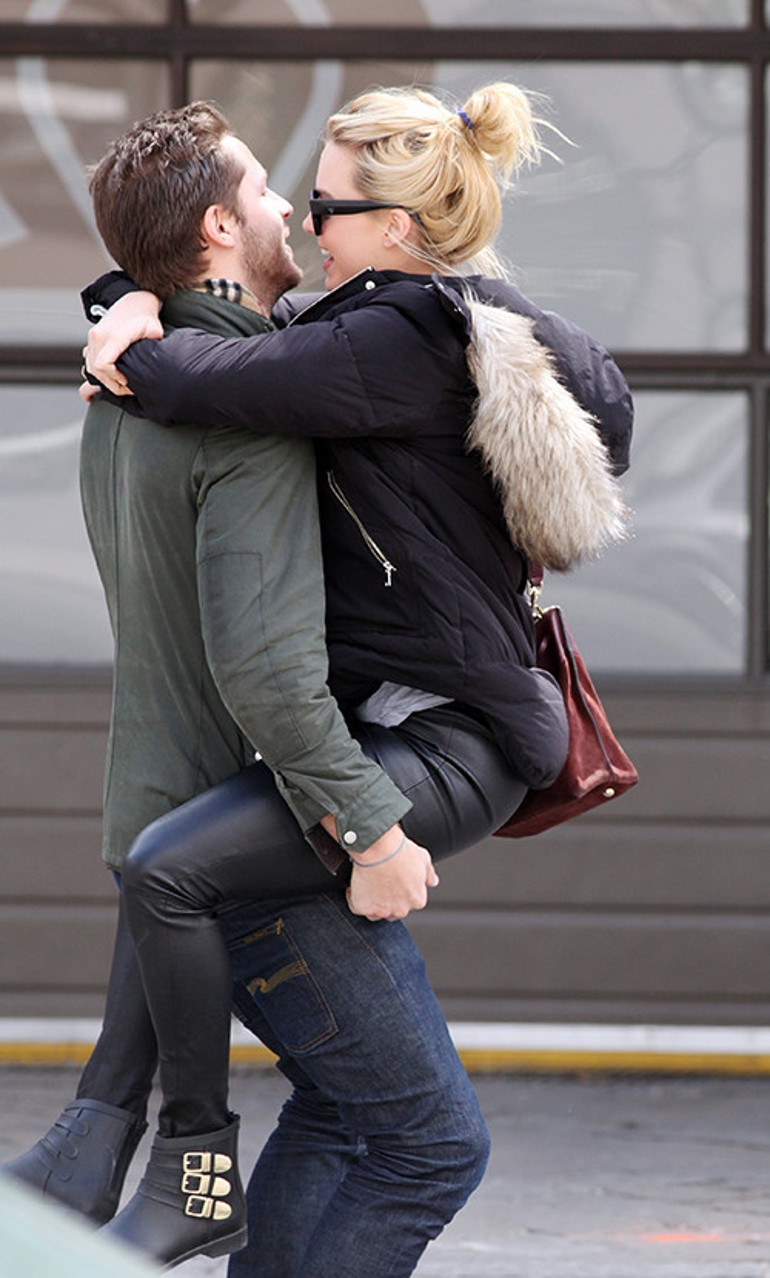 Senaryoya öpüşme sahnesi eklettiğini söylemişti: İşin gerçeği burada... Kazandığı paranın bir kısmını böyle harcıyor