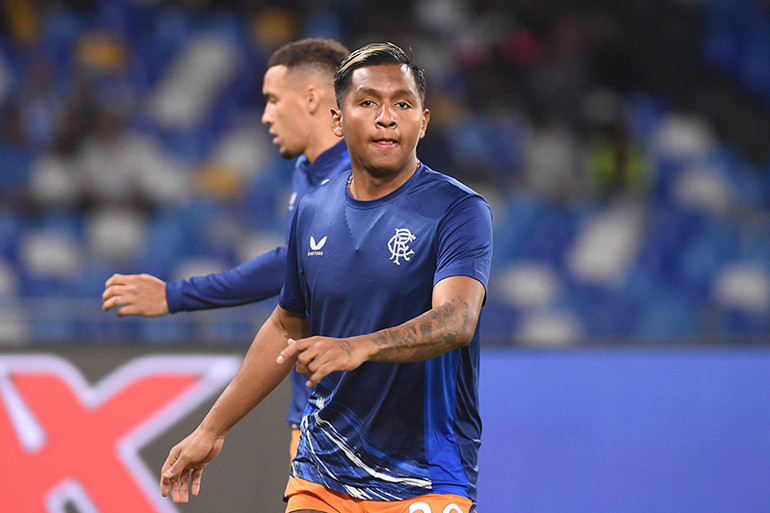 Fenerbahçenin ani şekilde İstanbula getirdiği Alfredo Morelos nasıl bir golcü Transferde Umut Nayir detayı: Kabul ederek geldi