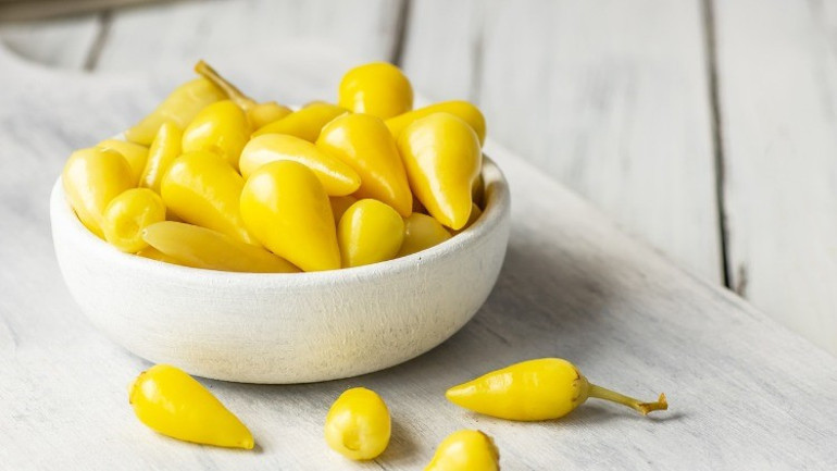 EV YAPIMI BİBER TURŞUSU TARİFİ || Evde turşu nasıl yapılır, malzemeleri nelerdir İşte kütür kütür turşu yapmanın püf noktaları...