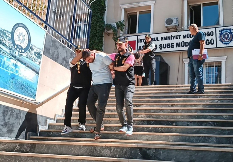 Bakırköyde fidyeci kâbusu Kafe sahibinin 2,5 yaşındaki çocuğunu kaçırdılar