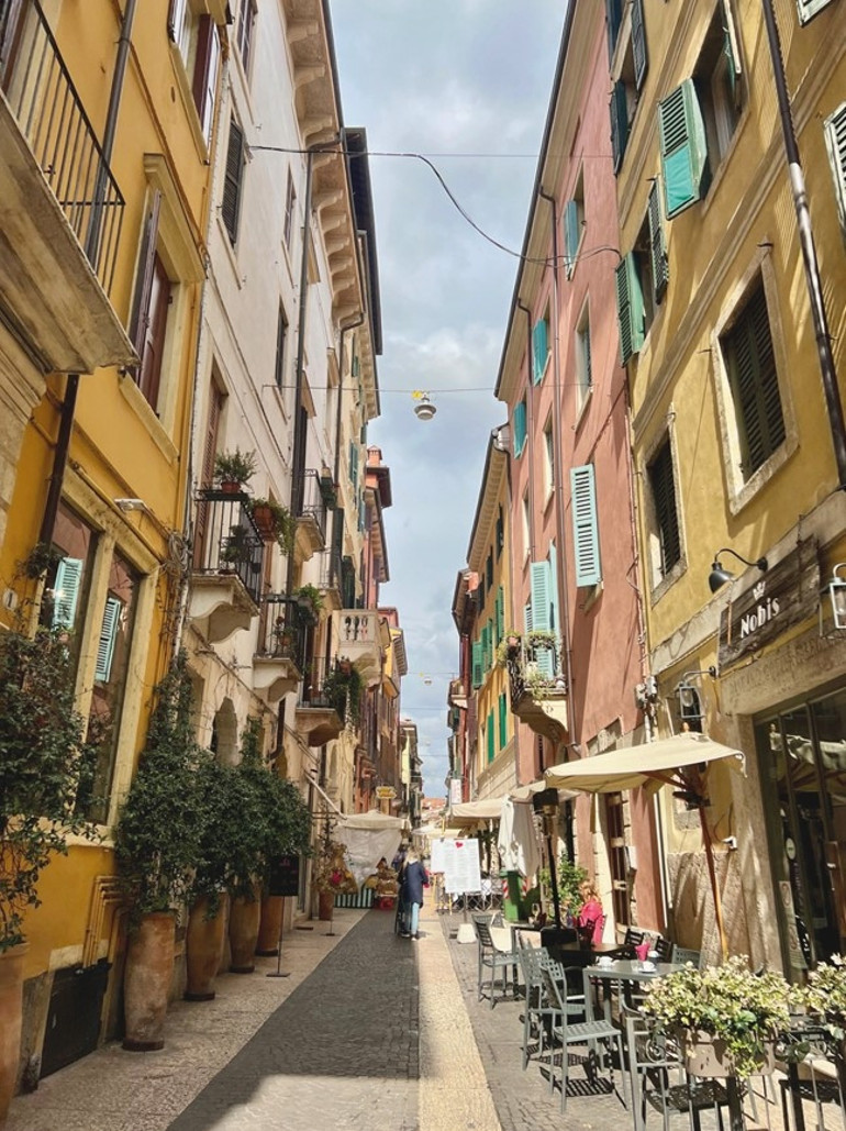 Ölümsüz aşkın şehri Verona