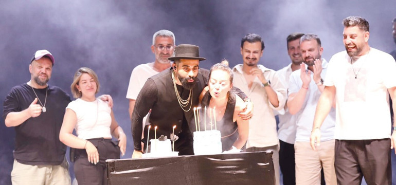 Berdan Mardini: Doğuluyuz diye şalvarla mı dolaşalım