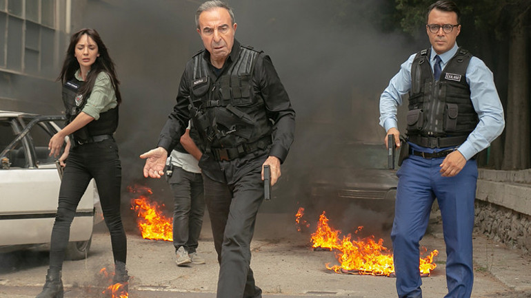 Efsane, birincilikle geri döndü… Arka Sokaklar 18’inci sezon ilk bölümü ile zirvede yer aldı