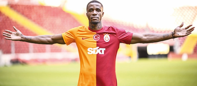 ‘Gecenin 3’ünde son dakika transfer haberi geçen futbol ülkesi bulamazsınız’