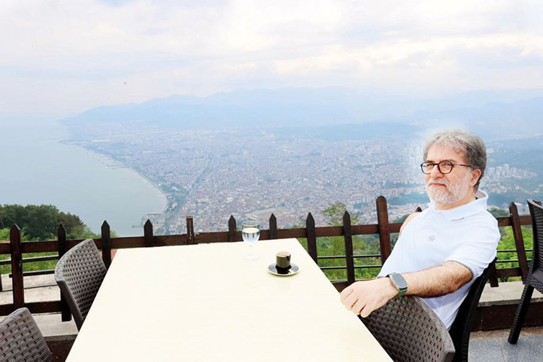 Kaba, basit, hoyrat, bayağı ve nezaketsiz