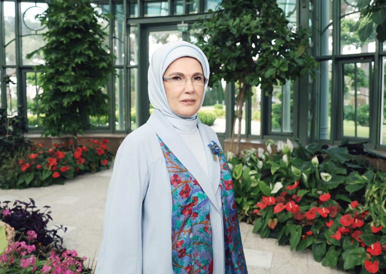 Ne mutlu hesapsız gururlananlara