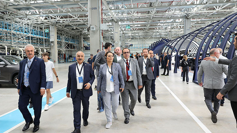 TBMM Sanayi Komisyonu Gemlikte... Vekillerden Togga tam not