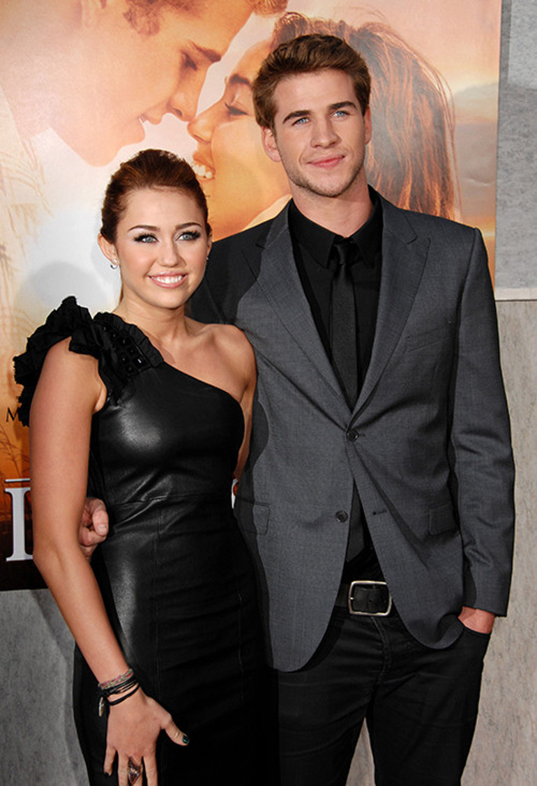 Tam boşanma davası açmıştı ki hamile kaldığını öğrendi... Mecburen kocasına geri döndü