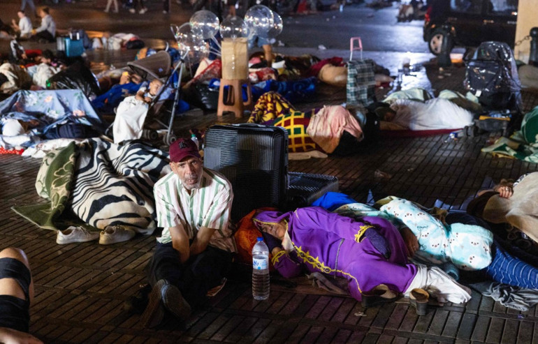 Fasta 7.2 büyüklüğünde deprem: Çok sayıda can kaybı