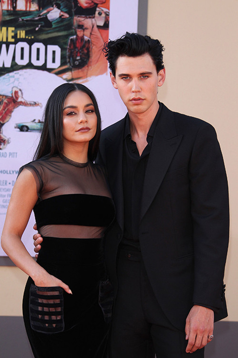 Genç yaşında servet kazandı ama derdi büyük: Gelinlikler çok pahalı...Belki de en iyisi kaçarak evlenmek