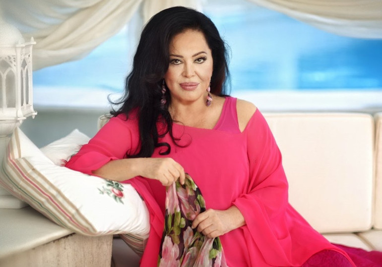 Kadir İnanır ve Türkan Şoraya Adana’da özel ödül