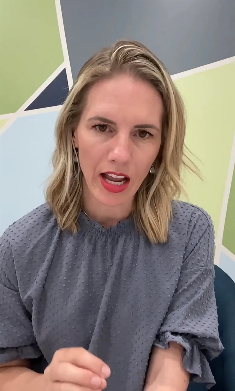 Ünlü YouTuber anne kendi çocuklarını istismar suçundan tutuklandı: Onu sakın hapisten salmayın