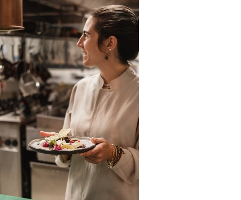 Caferli’ye bir çiy damlası düştü