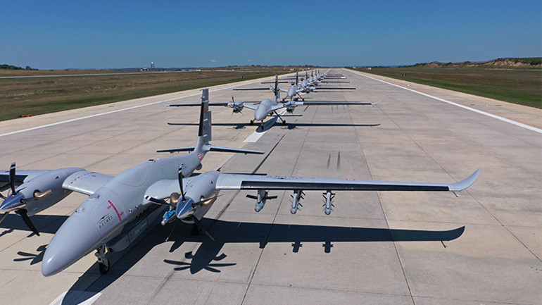 Bayraktar Akıncı 30 bin uçuş saatini tamamladı