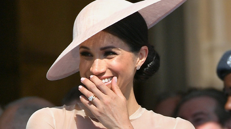 Gösteriş yapmaya gitmişler Bakın kocam beni ne kadar seviyor