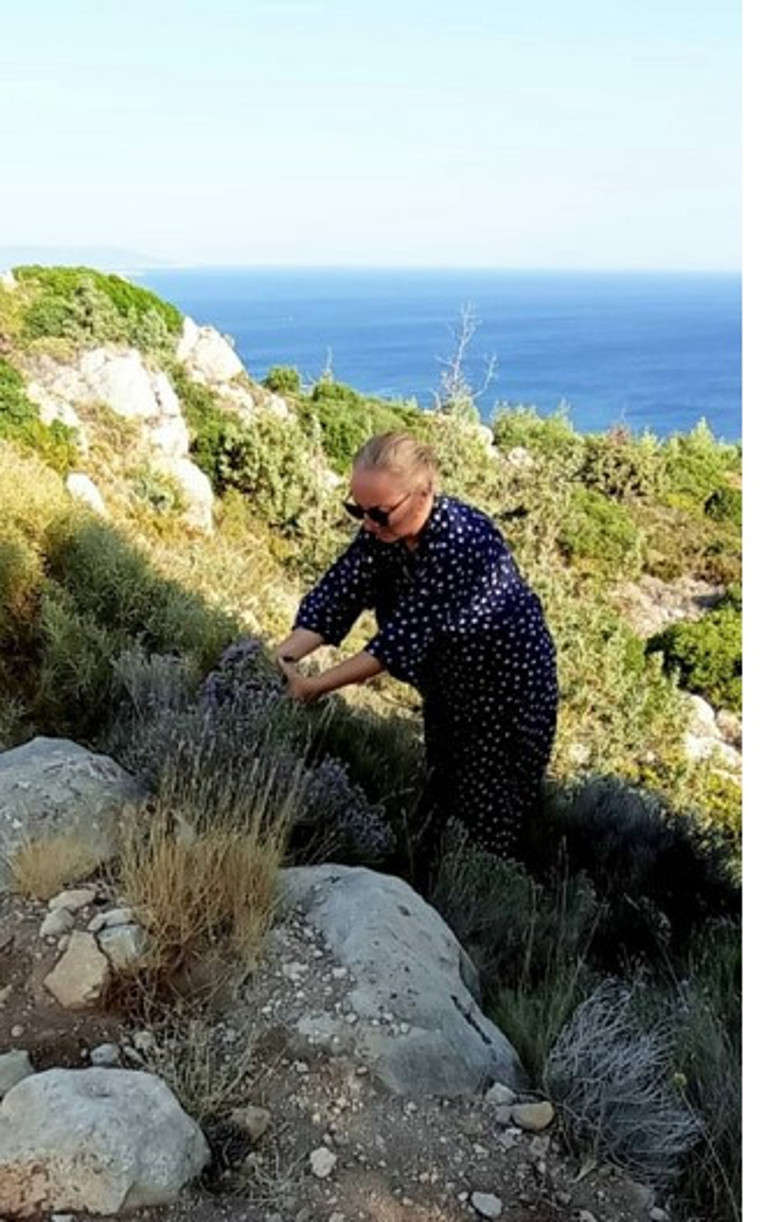 Doğanın ona verdiklerini o da ürüne dönüştürüyor