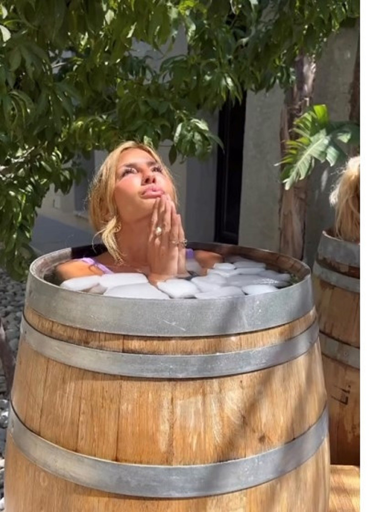 Gezgin - Ferzan Yapkuöz Eylülde Çeşme ve Alaçatı bir başkadır