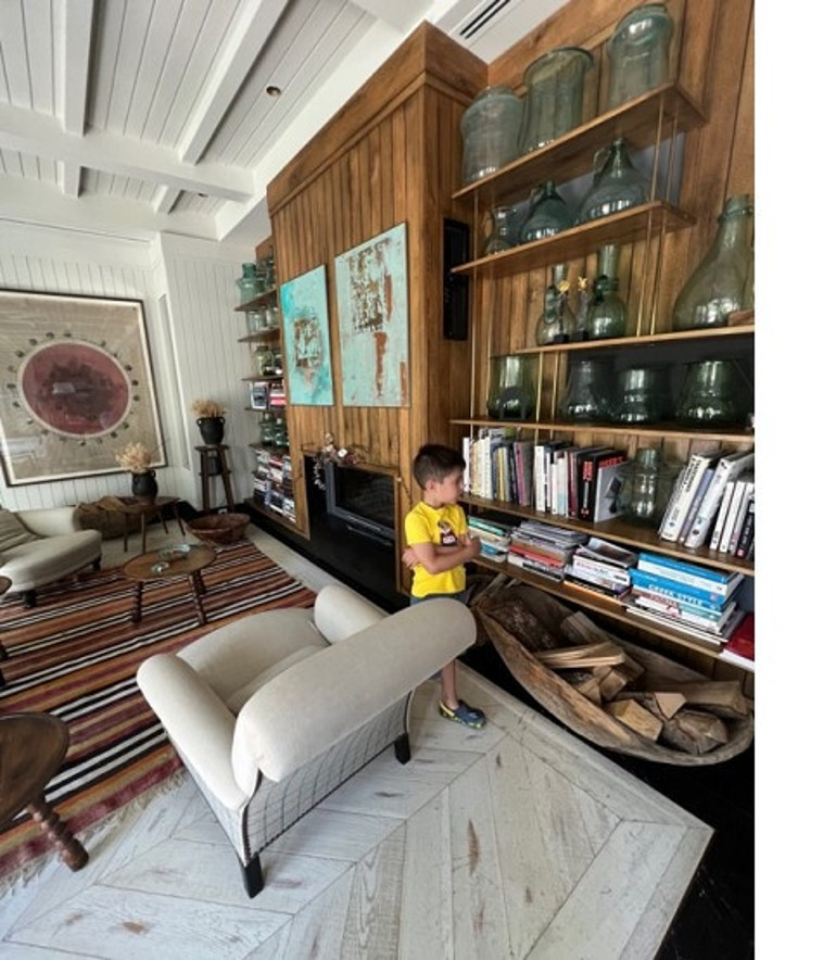 Gezgin - Ferzan Yapkuöz Eylülde Çeşme ve Alaçatı bir başkadır