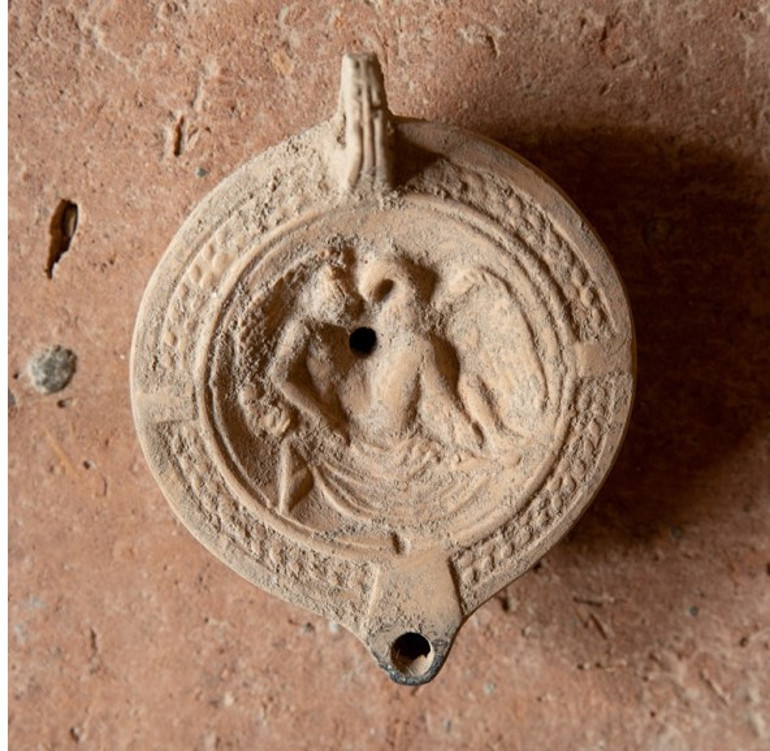 Gezgin - Erkan İyigüngör Eve sığmayan koleksiyon zeytin müzesine dönüştü