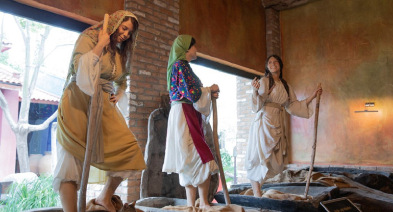 Gezgin - Erkan İyigüngör Eve sığmayan koleksiyon zeytin müzesine dönüştü