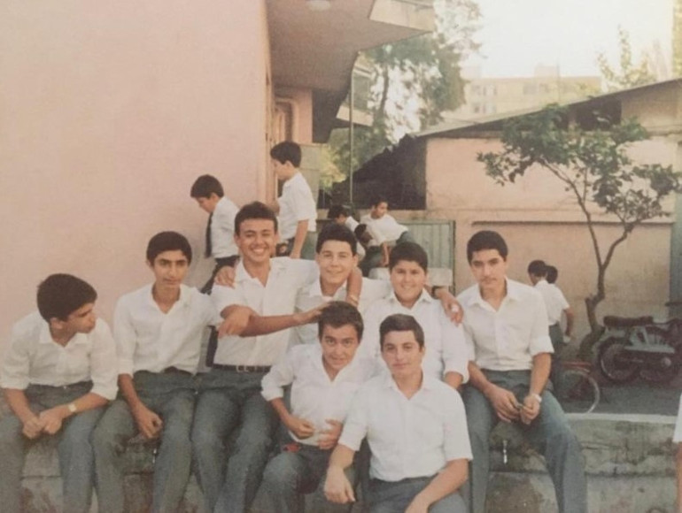 90ların ünlü ismi paylaştı: Adana, Yeni Kolej , 1984 gibi...