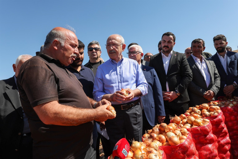 Kılıçdaroğlu, Ankara'da mevsimlik tarım işçileri ile bir araya geldi ...
