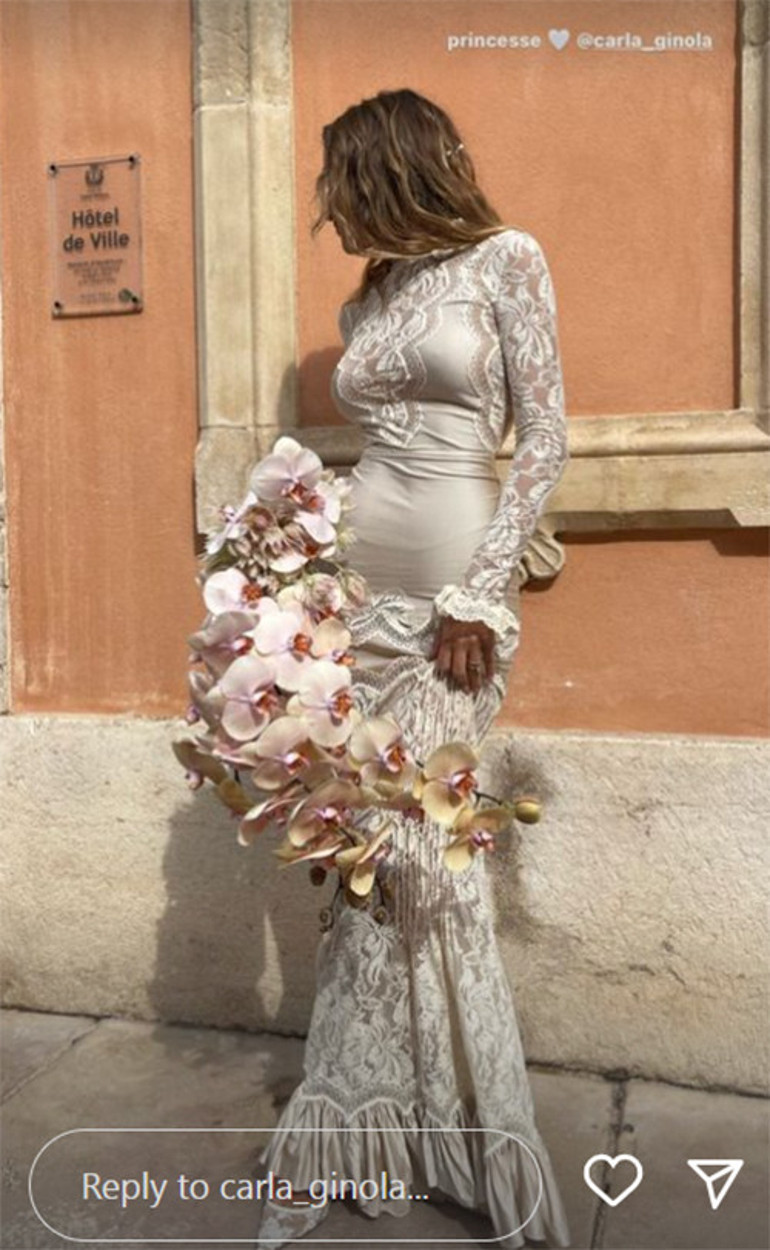 Eski futbolcu kızını evlendirdi: Bu ne dağınıklık böyle Sanki yataktan fırlayıp nikaha koşmuşlar