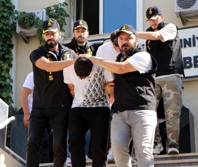 30 saniyede olup bitti Bebek sahilindeki çifte cinayet