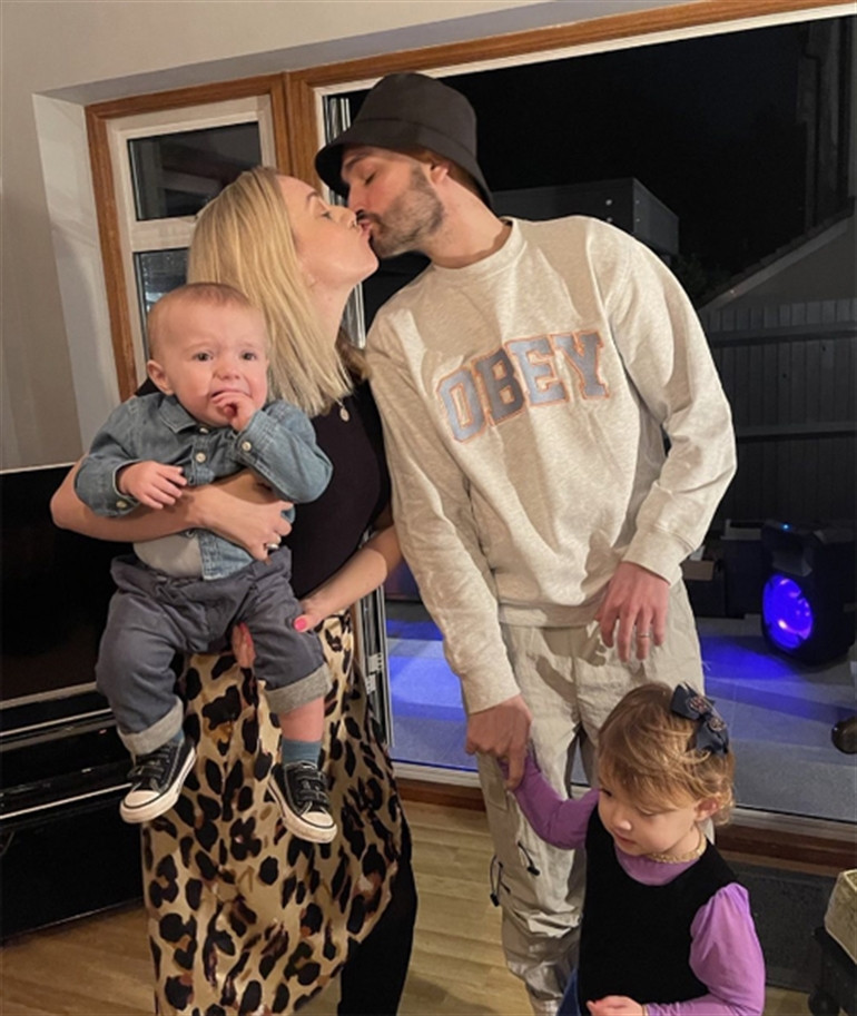 Genç yaşta ölen kocasının ardından yeni aşka yelken açmıştı: Bana kızmayın seçme şansım olsa yine onu seçerdim