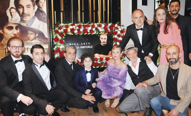 Her Şeye Rağmenin gala gecesine ünlü akını