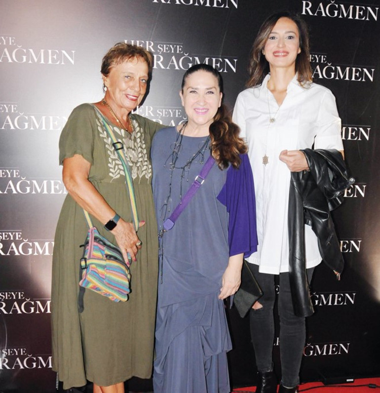 Her Şeye Rağmenin gala gecesine ünlü akını