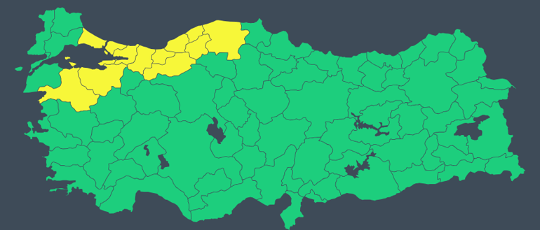 Marmarada kuvvetli yağış Tekirdağda caddeler göle döndü, Çanakkalede balıkçı teknesi battı... Meteorolojiden yeni uyarı geldi