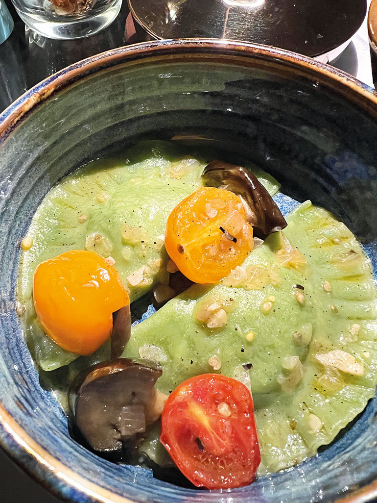 Gastronomi kazanında kaynayanlar