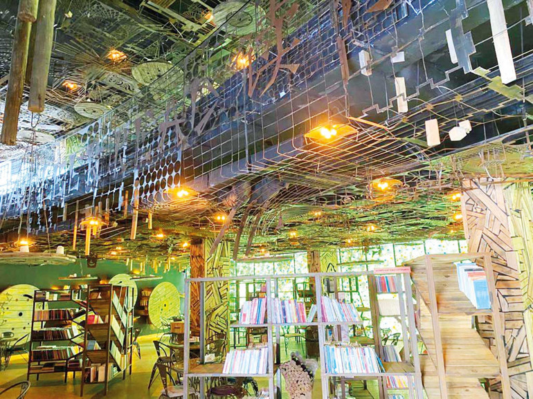 İtalyan restoranı Montiano İzmir’in yakışıklı Levanteni