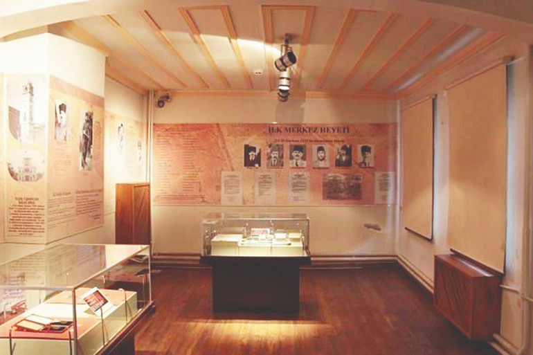 Cumhuriyet yolunda, 100’üncü yıl coşkusunu doya doya yaşayalım