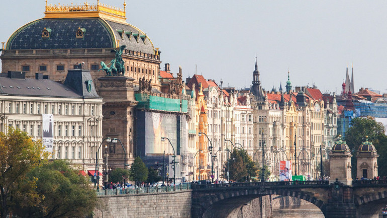 Prag’ı aceleye getirmeden yavaş yavaş gezin