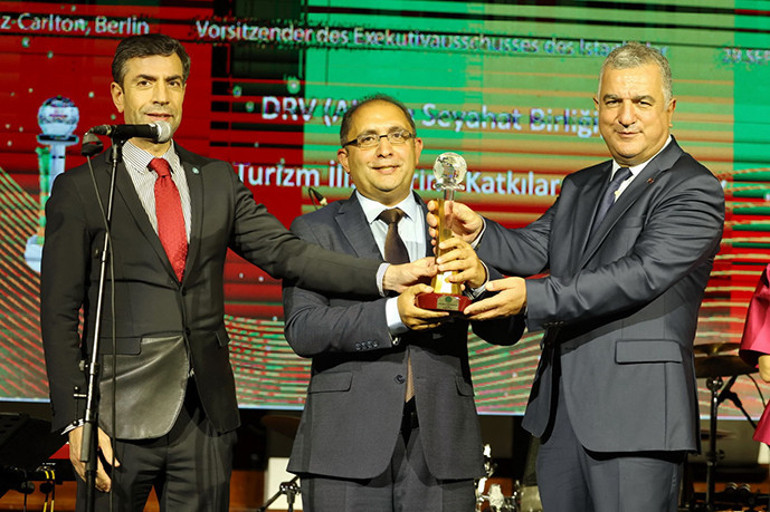 ‘Altın Değerler Ödülleri’ sahiplerini buldu