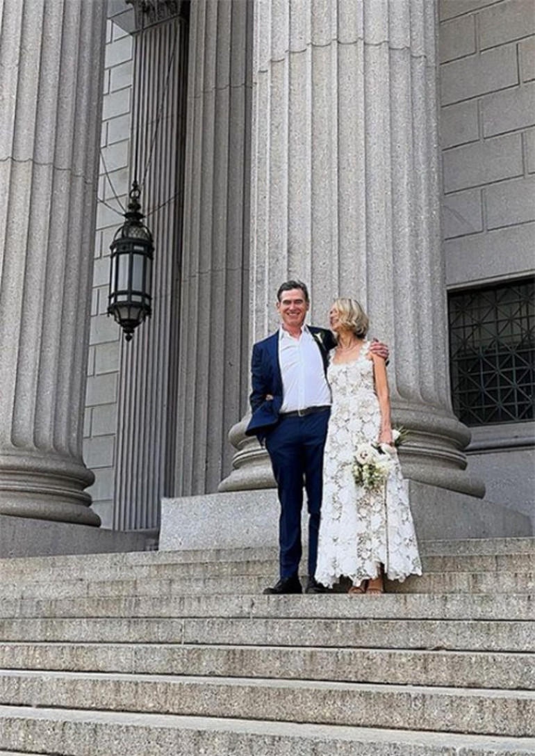 Ünlü oyuncunun büyük acısı: Babamla bir fotoğrafım bile yok Birkaç puslu hatıra... Hepsi o kadar