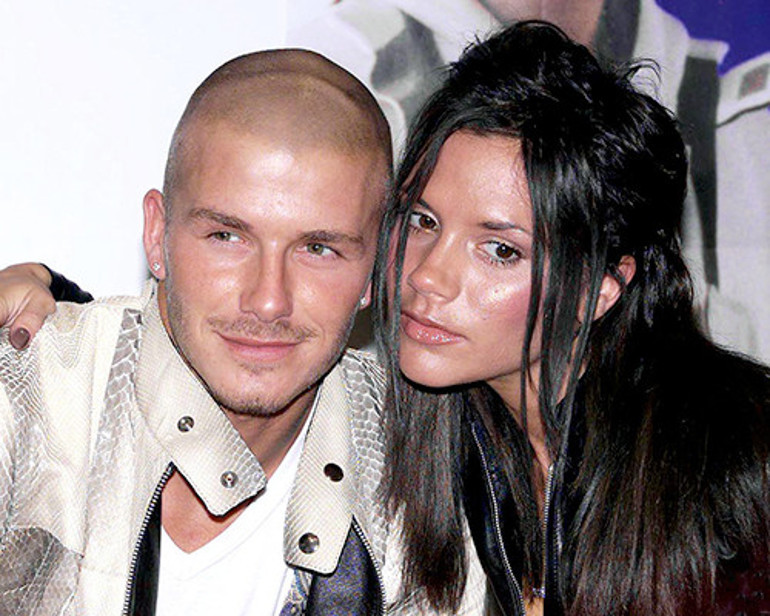 Öyle vurulmuştu ki... Müptelası olmuştu... Sadece 20 dakika görmek için 4 saat araba kullanıyordu