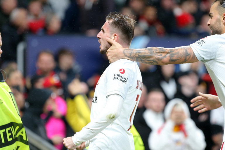 Galatasaray, Old Traffordda tarih yazdı Çılgın gecede birçok ilk yaşandı...