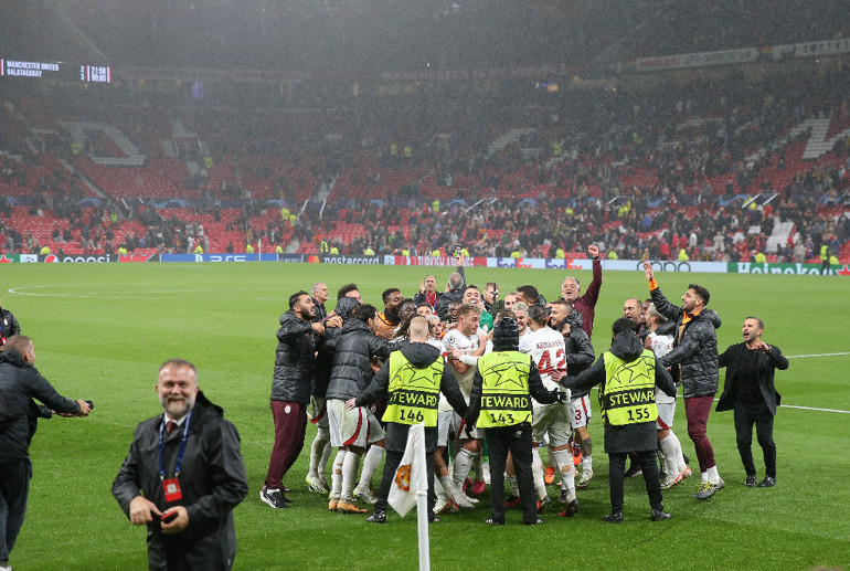 Galatasaray, Old Traffordda tarih yazdı Çılgın gecede birçok ilk yaşandı...